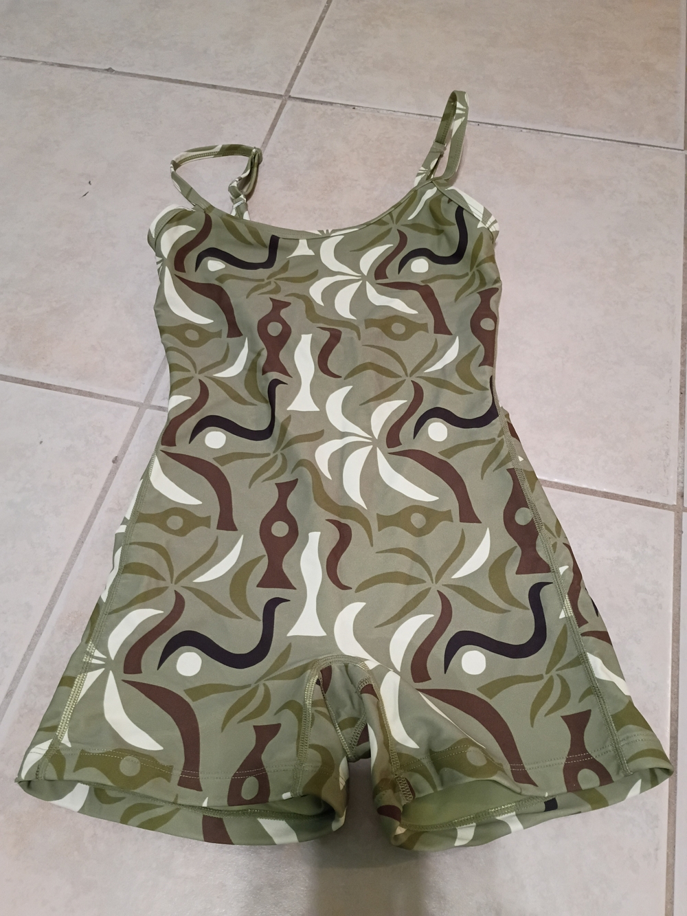 Abysse Surf Suit Size XS